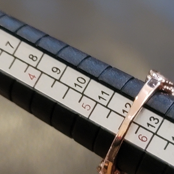 ROSE gold tone ring opal cream ring approximately 5.5. See last pic - Picture 8 of 8